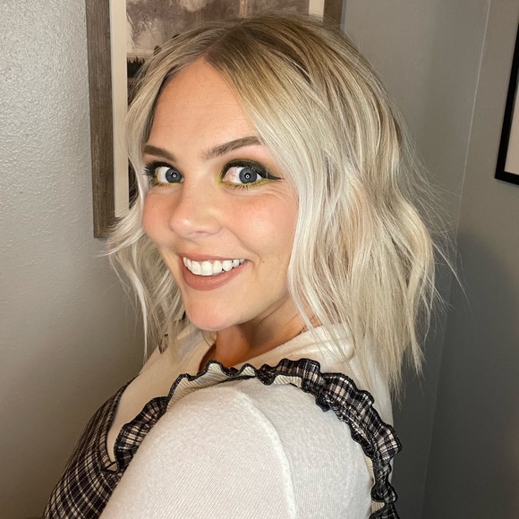 Meet your Posher, Kelli - Picture 6 of 13